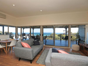 Bay Views On Browne